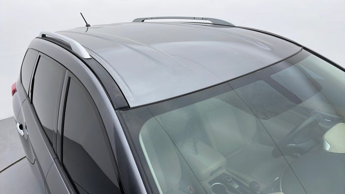 NISSAN PATHFINDER-Roof/Sunroof View