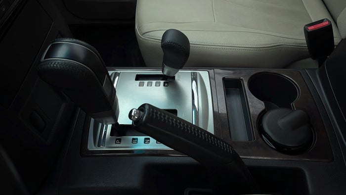 MITSUBISHI PAJERO-Gear Lever