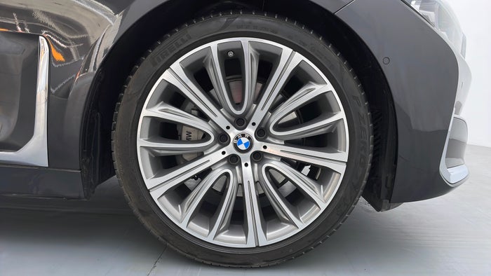 BMW 7 SERIES-Right Front Tyre