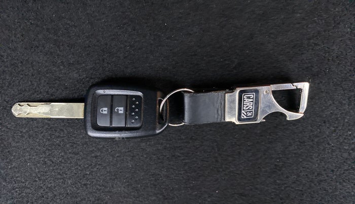 2018 Honda Jazz 1.2 V MT, Petrol, Manual, 34,744 km, Key Close Up