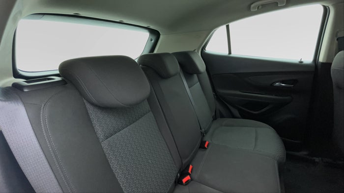 Opel Mokka-Right Side Door Cabin View