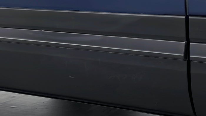 FORD EXPLORER-Running Board RHS Faded