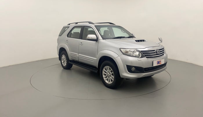 2014 Toyota Fortuner 3.0 AT 4X2, Diesel, Automatic, 1,89,323 km, Right Front Diagonal
