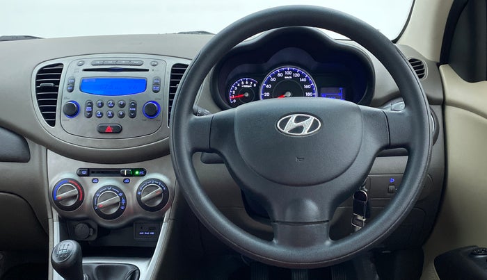 2011 Hyundai i10 SPORTZ 1.2 KAPPA2, Petrol, Manual, 24,847 km, Steering Wheel Close Up