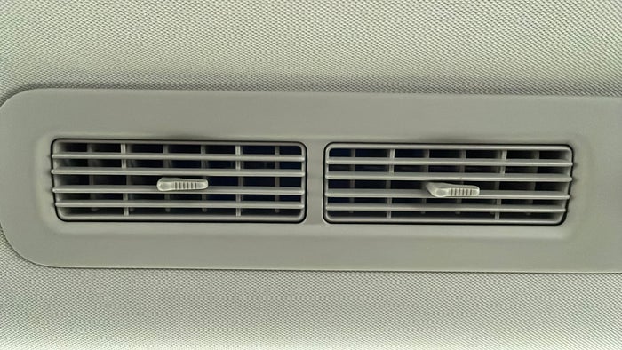INFINITI QX80-Rear AC Vents