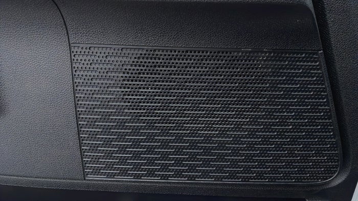 FORD EXPEDITION-Speakers