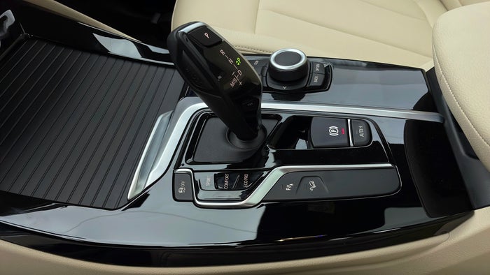 BMW X3-Gear Lever