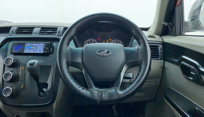 2016 Mahindra Kuv100 K2 D 6 STR, Diesel, Manual, 90,573 km, Steering Wheel Close Up