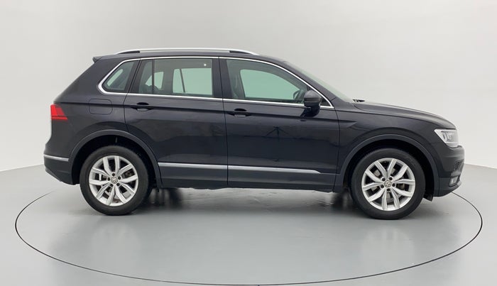 2018 Volkswagen TIGUAN HIGHLINE A/T, Diesel, Automatic, 74,732 km, Right Side