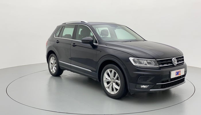 2018 Volkswagen TIGUAN HIGHLINE A/T, Diesel, Automatic, 74,732 km, Right Front Diagonal