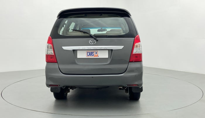 2012 Toyota Innova 2.5 VX 8 STR BS IV, Diesel, Manual, 1,16,365 km, Back/Rear