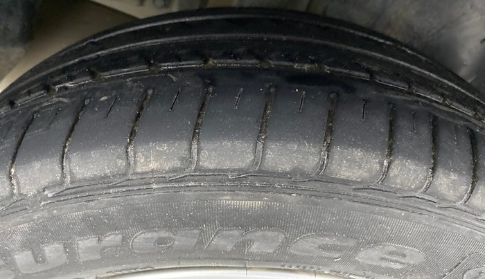 2019 Maruti Ciaz DELTA DIESEL, Diesel, Manual, 36,867 km, Right Rear Tyre Tread