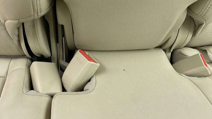 KIA MOHAVE-Seat 2nd row LHS Stain