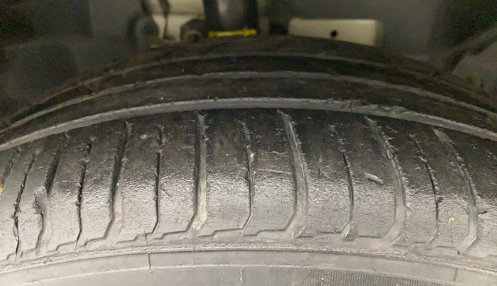 2019 Ford Ecosport 1.5TITANIUM TDCI, Diesel, Manual, 62,803 km, Right Front Tyre Tread