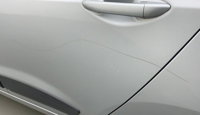 2018 Hyundai Grand i10 MAGNA 1.2 KAPPA VTVT, Petrol, Manual, 37,365 km, Rear left door - Minor scratches