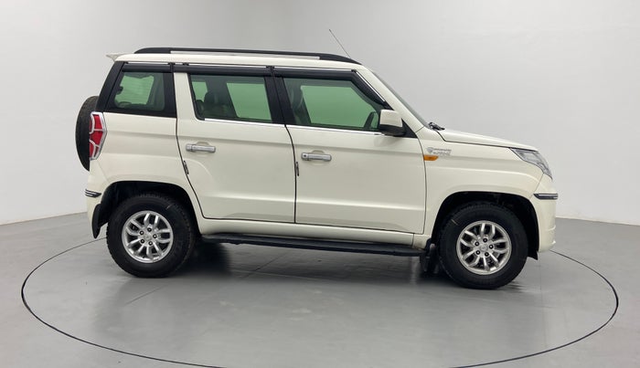 2015 Mahindra TUV300 T8 AT, Diesel, Automatic, 71,036 km, Right Side View