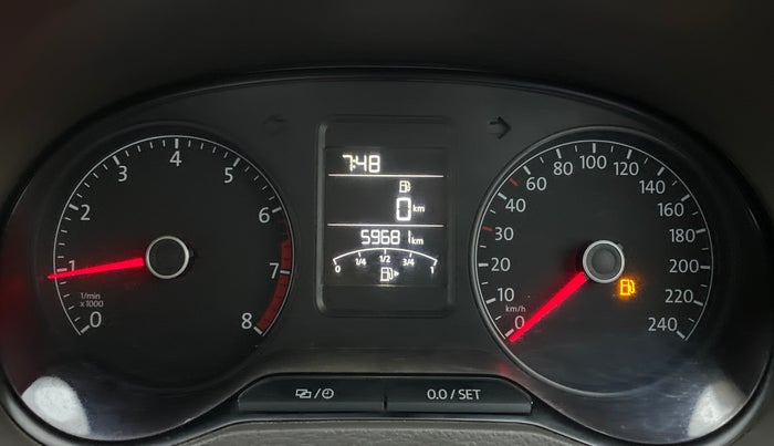 2015 Volkswagen Vento HIGHLINE PETROL, Petrol, Manual, 60,003 km, Odometer Image