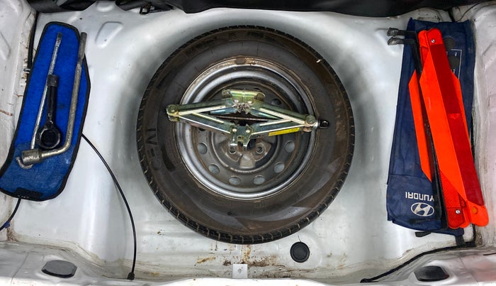 2014 Hyundai Eon ERA PLUS, Petrol, Manual, 46,403 km, Spare Tyre