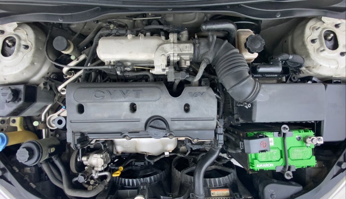2010 Hyundai Verna TRANSFORM 1.6 VTVT, Petrol, Manual, 63,969 km, Open Bonet