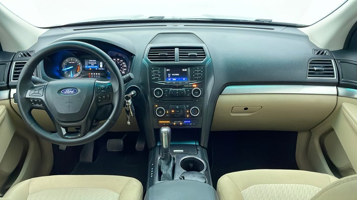 FORD EXPLORER-Dashboard View