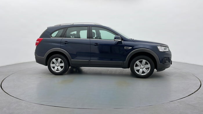 CHEVROLET CAPTIVA-Right Side View