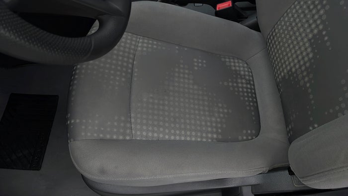 CHEVROLET AVEO-Seat LHS Front Stain