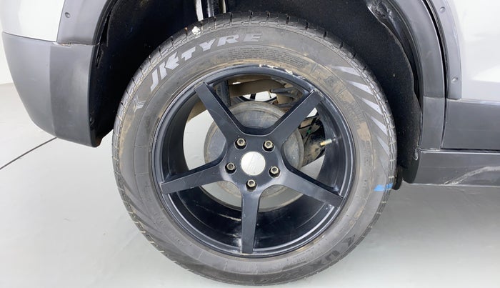 2017 Maruti Vitara Brezza VDI OPT, Diesel, Manual, 62,333 km, Right Rear Wheel