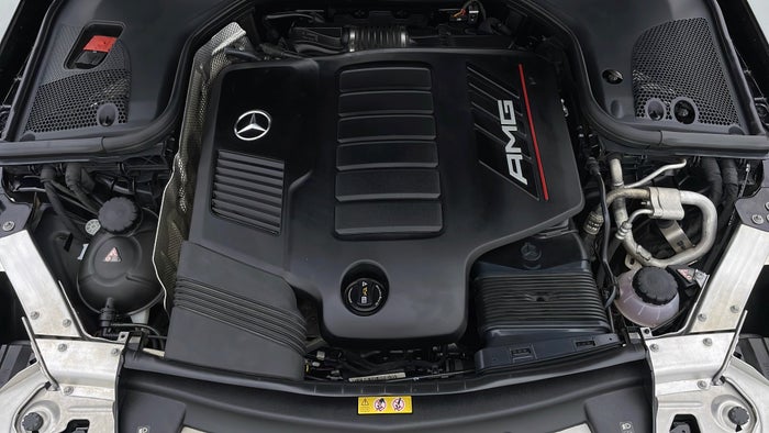 MERCEDES BENZ CLS 53-Engine Bonet View