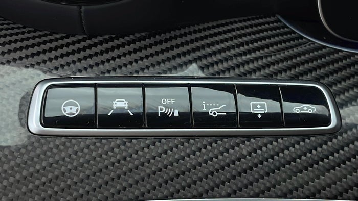 MERCEDES BENZ CLS 53-Driver Assistance Functions