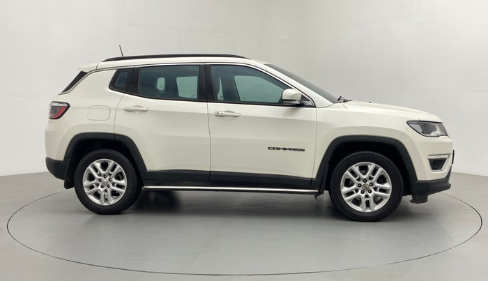 2018 Jeep Compass 2.0 LIMITED, Diesel, Manual, 52,297 km, Right Side View