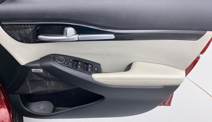 2019 KIA SELTOS HTX+ MT 1.5 DIESEL, Diesel, Manual, 77,822 km, Driver Side Door Panels Control