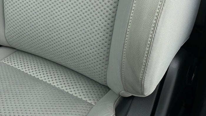 RENAULT KOLEOS-Seat LHS Front Stain