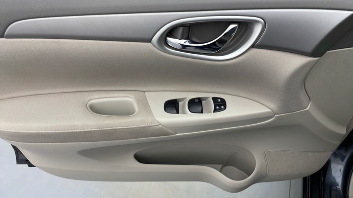 NISSAN SENTRA-Driver Side Door Panels Controls