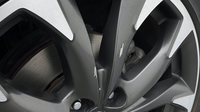 MAZDA CX 5-Alloy Wheel RHS Front Scratch