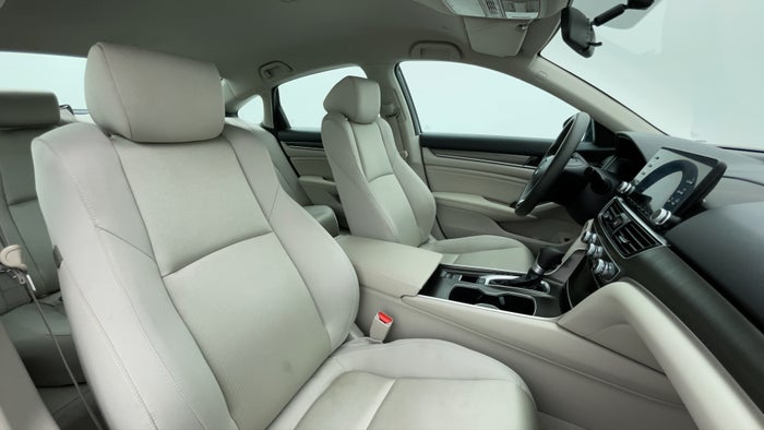 HONDA ACCORD-Right Side Front Door Cabin View