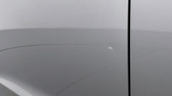 HYUNDAI ELANTRA-Door Exterior RHS Rear Scratch