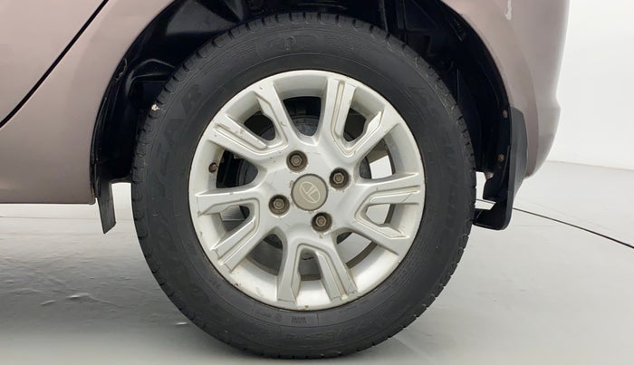 2016 Tata Tiago XZ 1.2 REVOTRON, Petrol, Manual, 86,415 km, Left Rear Wheel