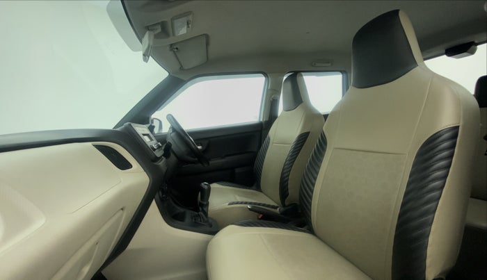 2019 Maruti New Wagon-R VXI 1.2L, Petrol, Manual, 71,428 km, Right Side Front Door Cabin