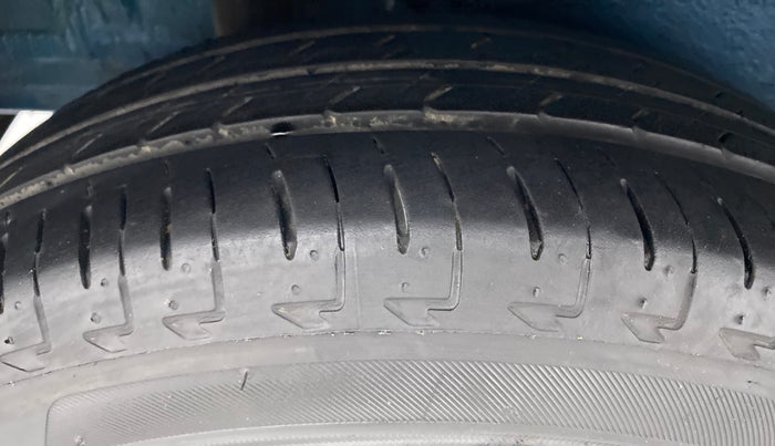2018 Maruti IGNIS DELTA 1.2 K12, Petrol, Manual, 14,427 km, Right Rear Tyre Tread