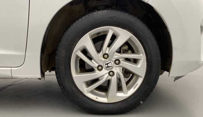 2015 Honda Jazz 1.2 V MT, Petrol, Manual, 33,014 km, Right Front Wheel