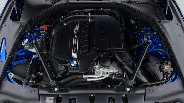 BMW 640I-Engine Bonet View