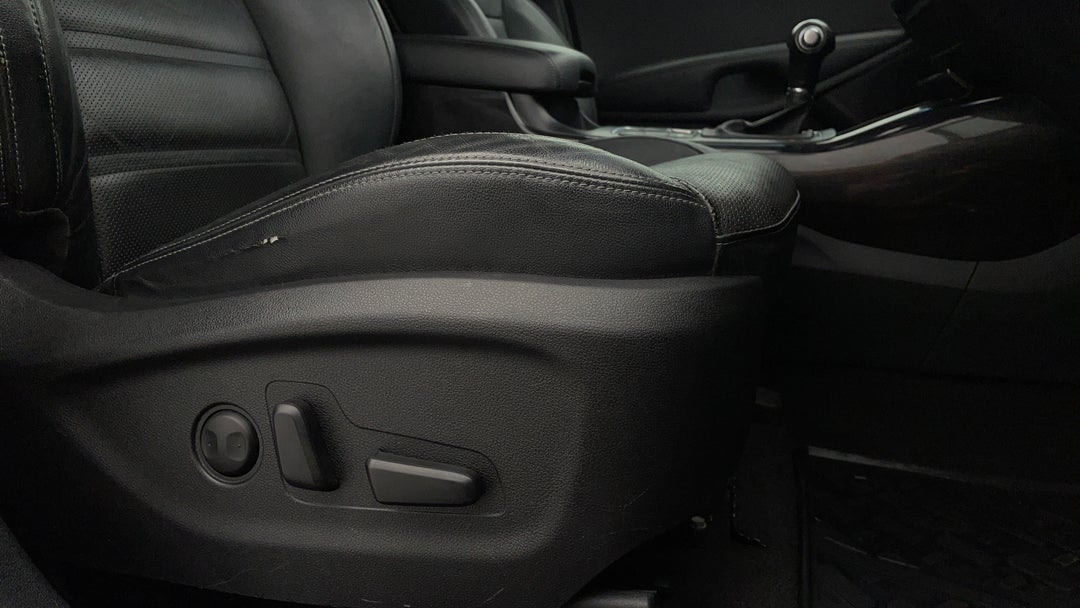 Drivers Side Adjustment Panel