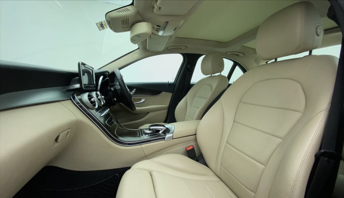 2014 Mercedes Benz C Class C 220 CDI AVANTGARDE, Diesel, Automatic, 61,130 km, Right Side Front Door Cabin