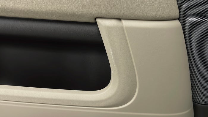 Land Rover Range Rover Sport-Door Interior LHS front Scratch