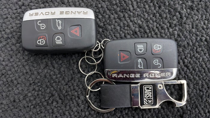 Land Rover Range Rover Sport-Key Close-up