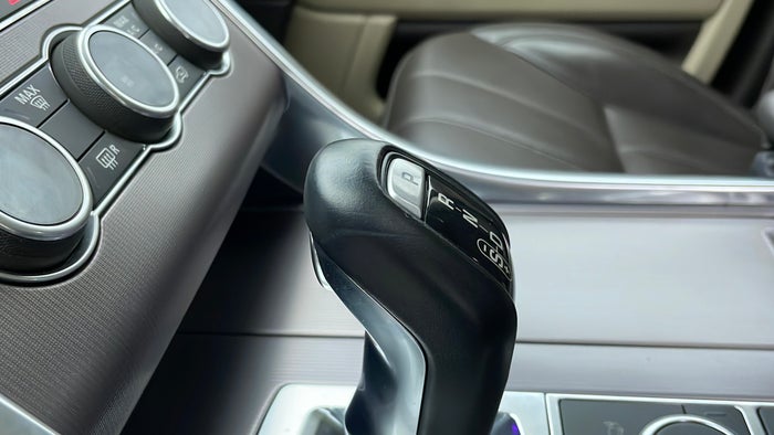 Land Rover Range Rover Sport-Gear lever Knob Scratch