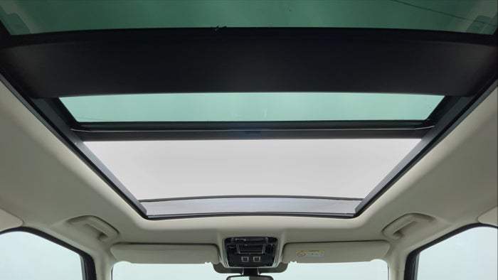 Land Rover Range Rover Sport-Interior Sunroof/Moonroof