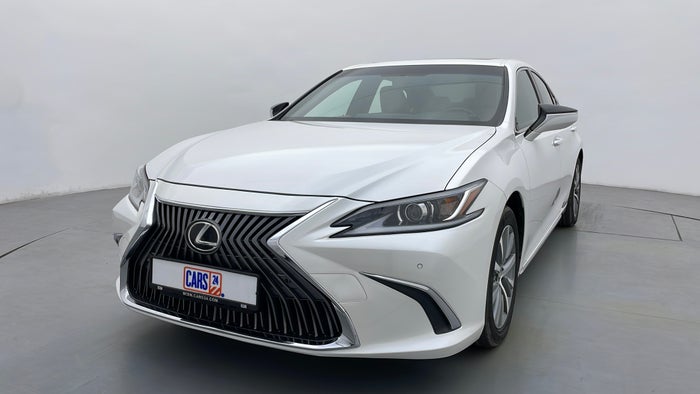 LEXUS ES350-Left Front Diagonal (45- Degree) View