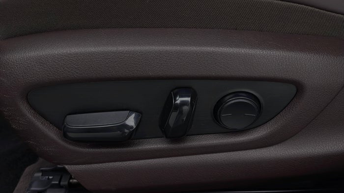 LEXUS ES350-Driver Side Adjustment Panel