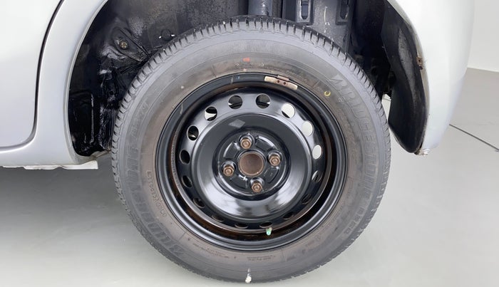 2012 Toyota Etios Liva G, Petrol, Manual, 44,198 km, Left Rear Wheel
